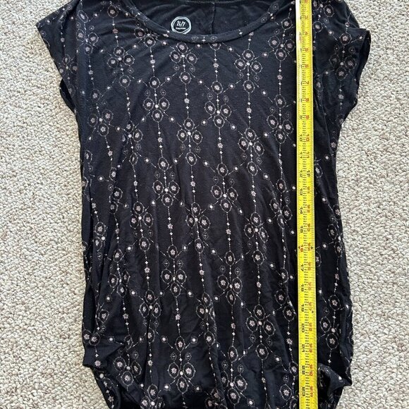 🎀 Buy 2 Get 1 Free 🎀 Maurices 24/7 Women's XS Pink Star Print T-Shirt - Picture 6 of 6